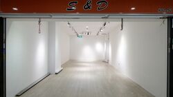 Lucky Plaza (D9), Retail #506452821